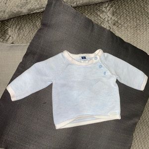 Baby sweater